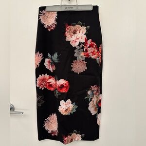 ZARA Floral Black Skirt